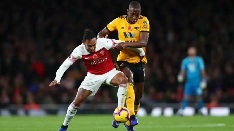 Wolves đấu với Arsenal 02