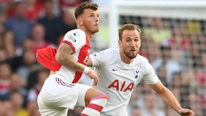 Tottenham đấu với Arsenal 02