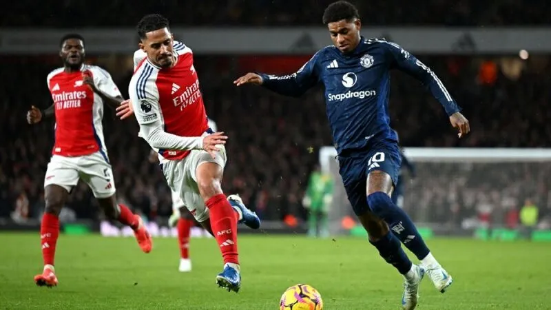 Đội hình Arsenal gặp Man Utd 01