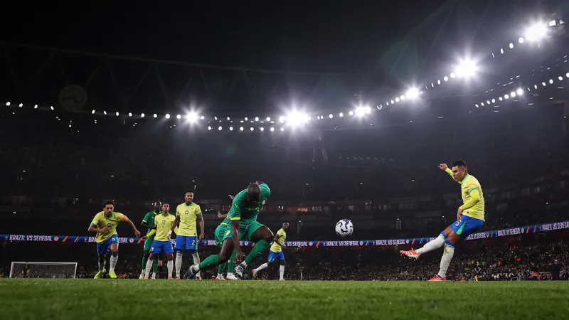 Ba tuyến nòng cốt kiến tạo bản sắc Arsenal