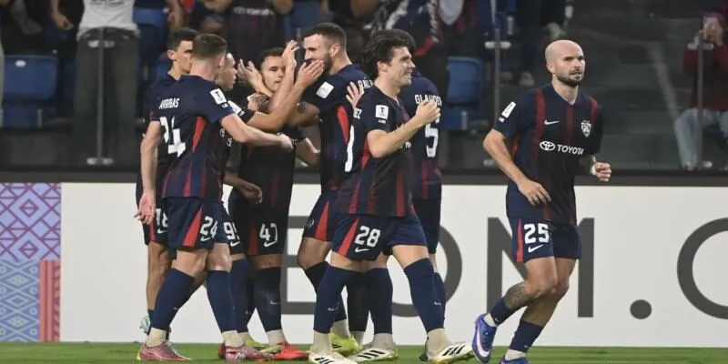 Trận đấu được hiển thị đầy đủ